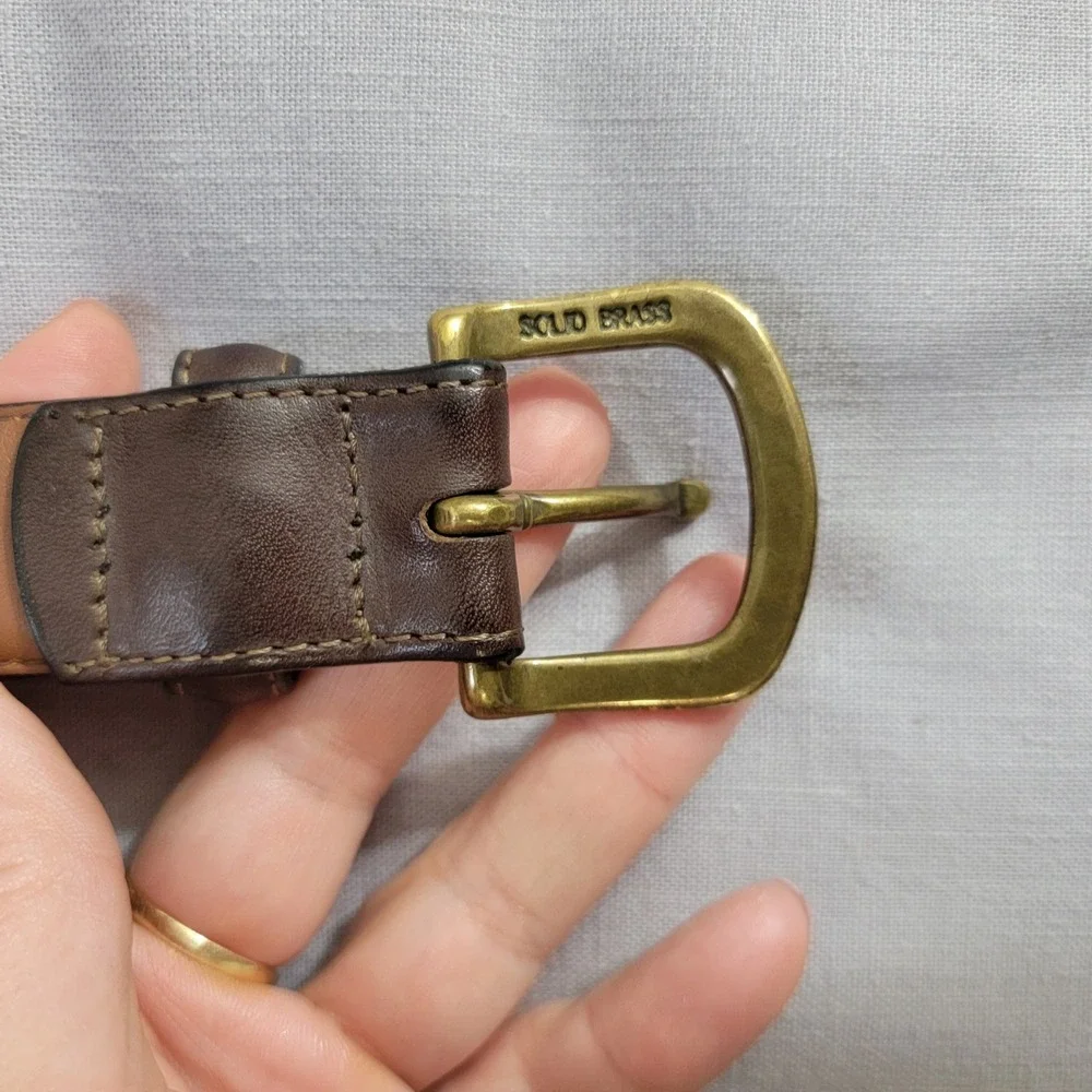 L.L. Bean Mens Brown Leather Belt Solid Brass‎ Buckle Size 36 Made in USA